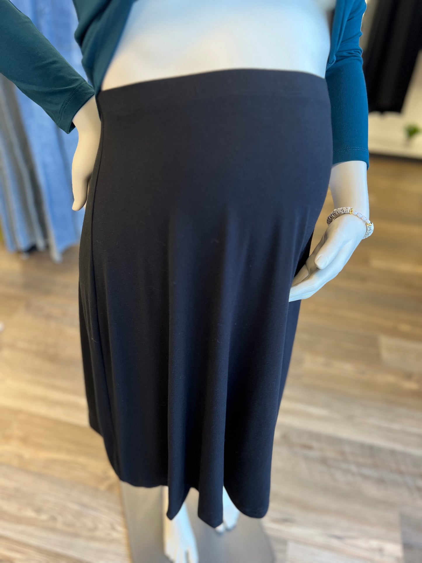 ANAĪS Maternity Skirt