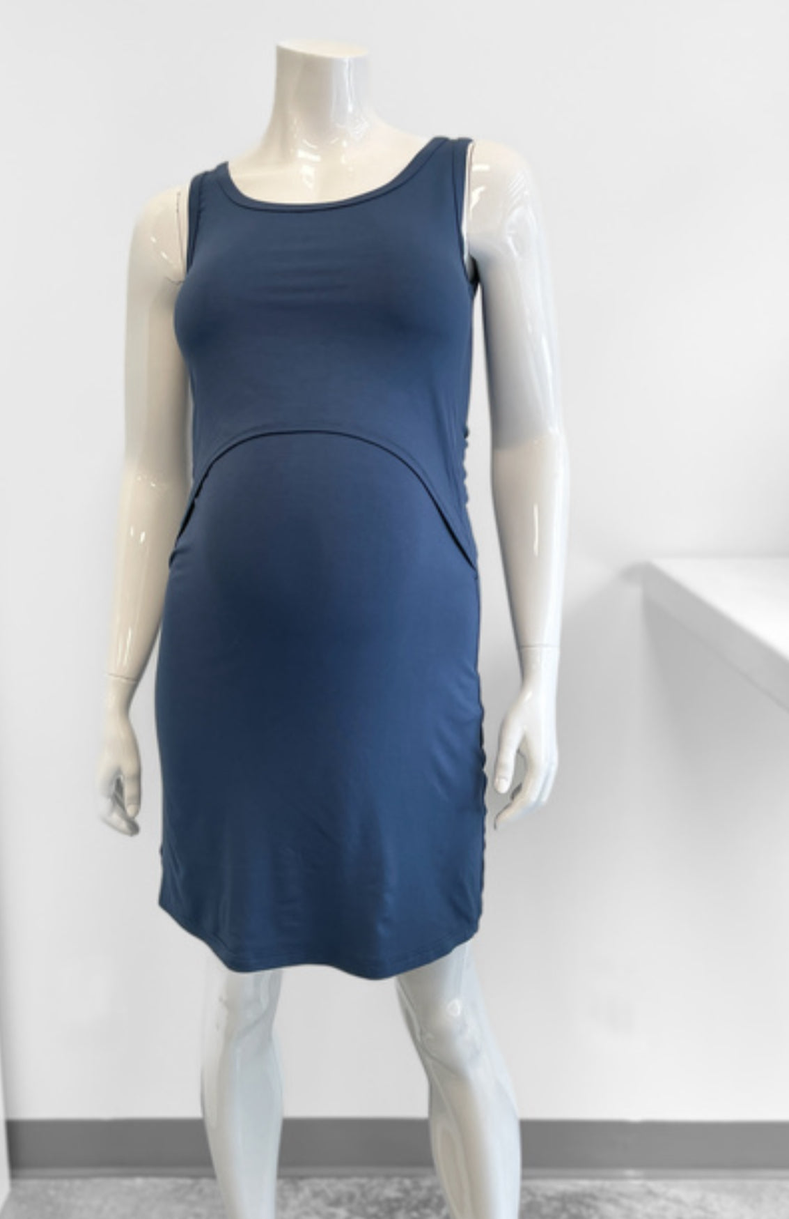 Morgan Maternity & Nursing Dress