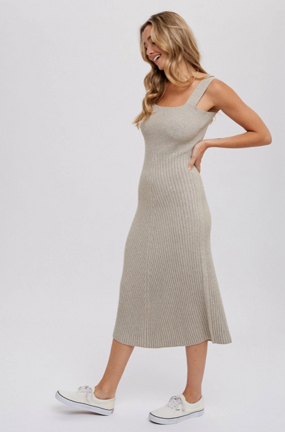 SQUARE NECK SWEATER MIDI DRESS | Sand