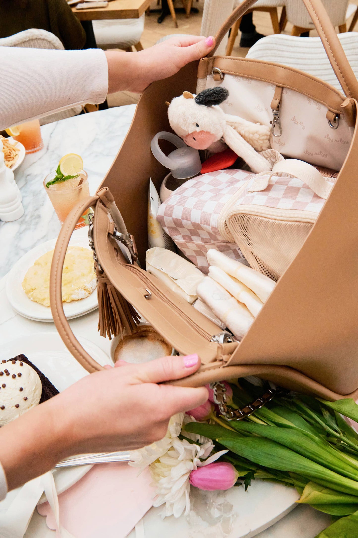 LUXE MAMA ** Chai Latte Boss Tote™